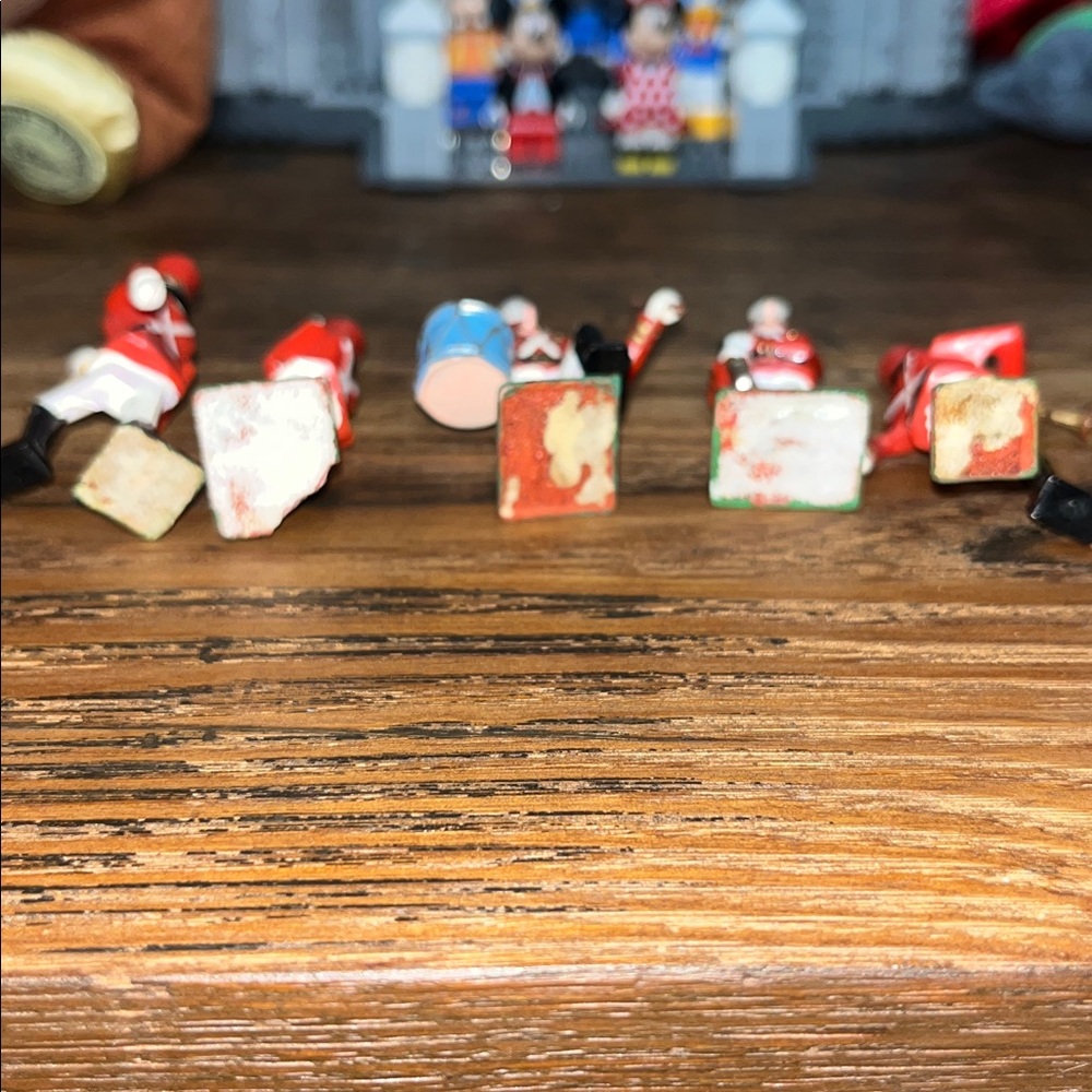 Vintage 1961 Babes in Toyland Disneykins Toy Soldiers Hand Painted Set Disney - Picture 4 of 6